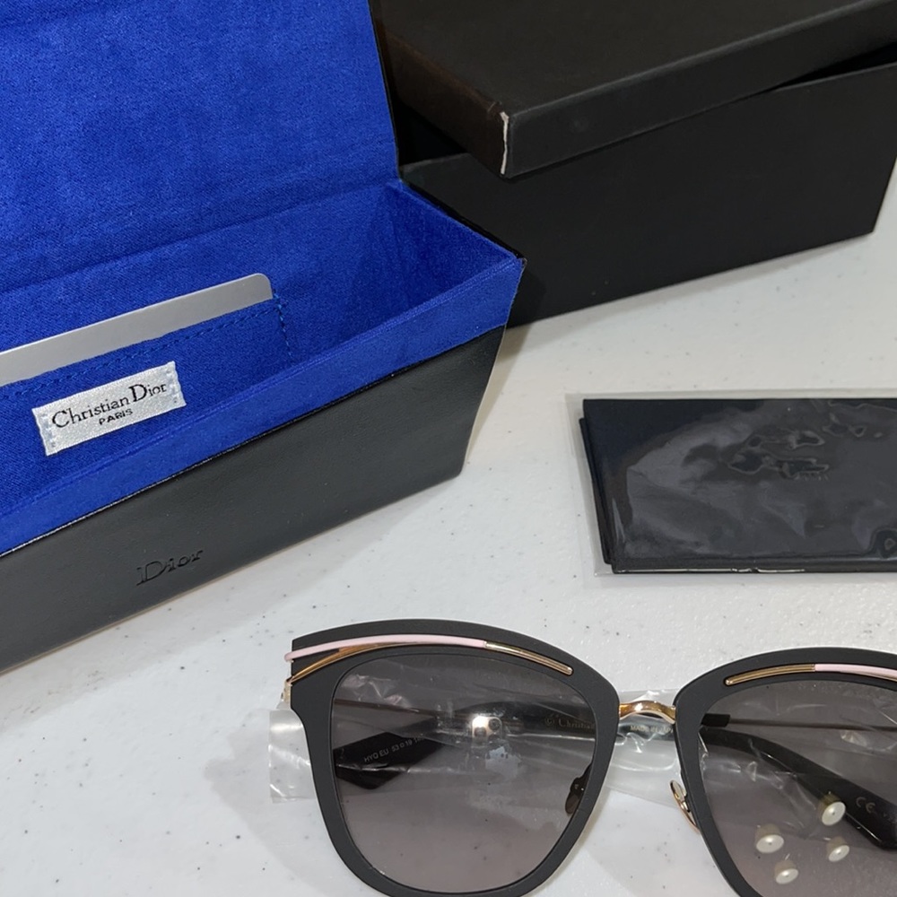 So Dior square Cat Eye black 53mm sunglasses NEW - Picture 12 of 16